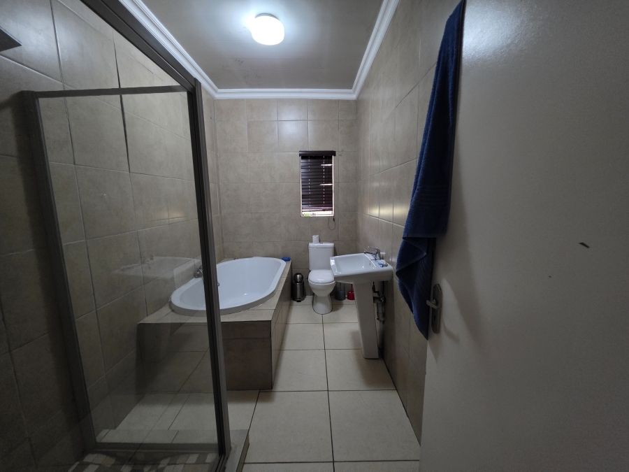 3 Bedroom Property for Sale in Doorn Free State